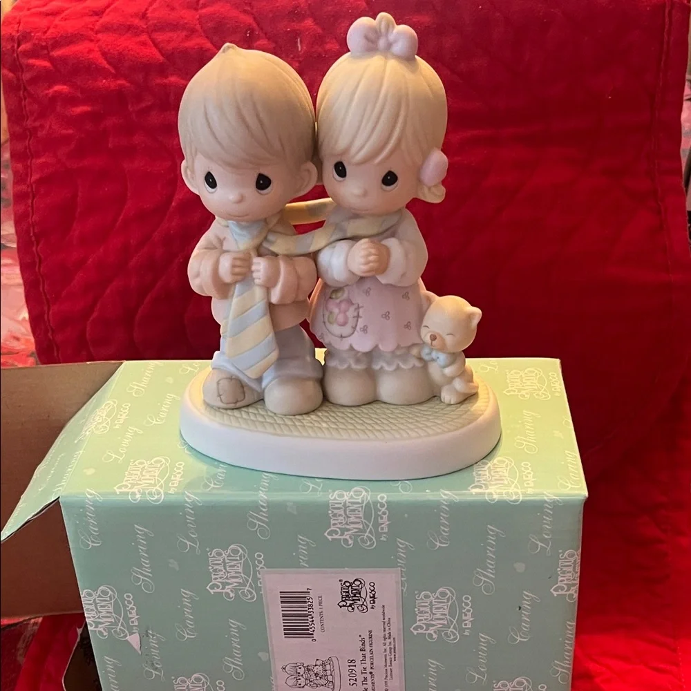 Precious Moments Wedding Cake Topper - Cream and Pink